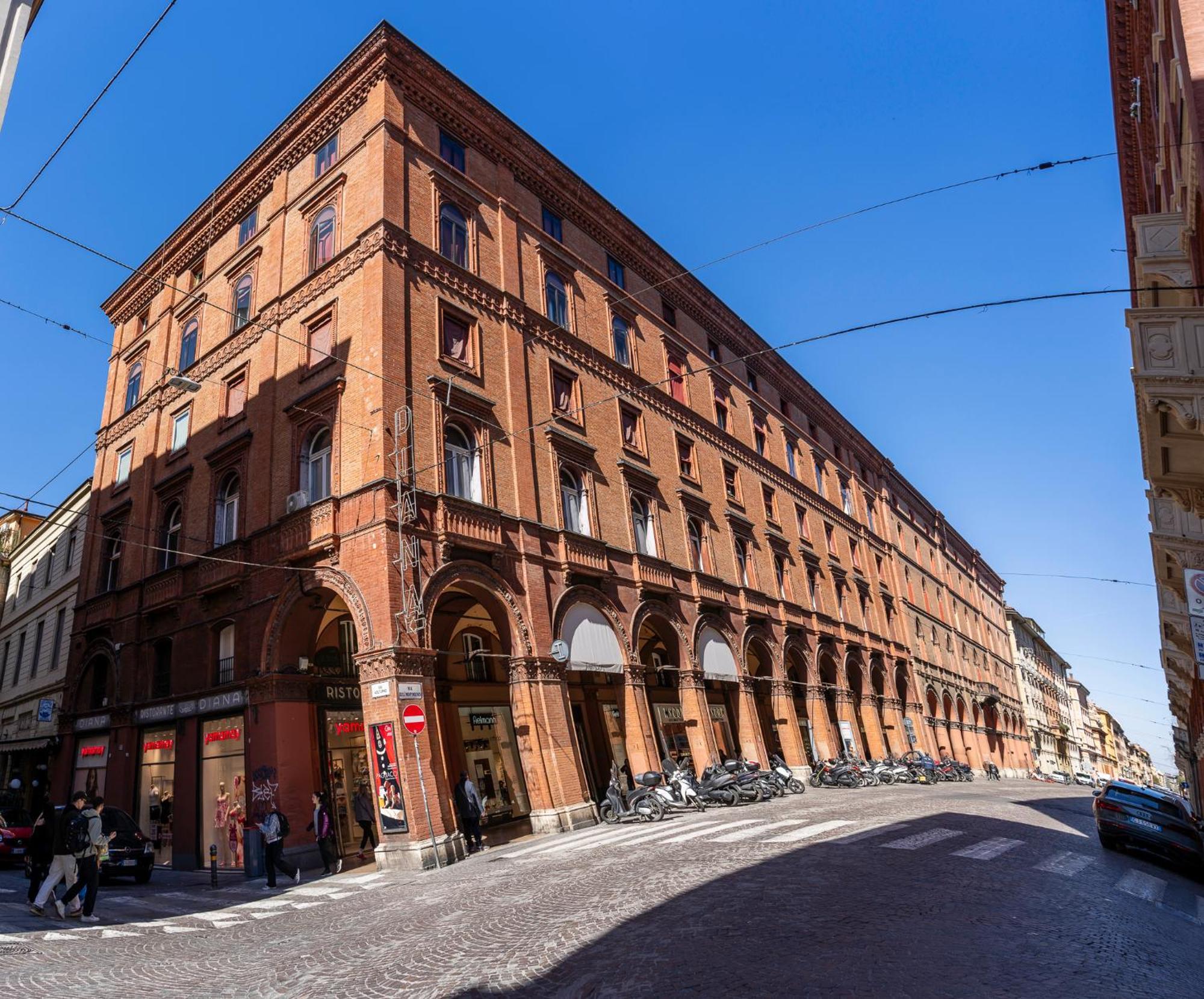 Matildeland Appartamento Centro Storico - Via Indipendenza Bologna Buitenkant foto